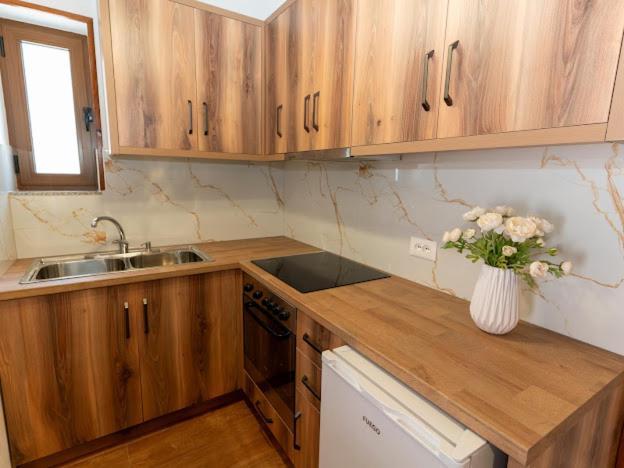 Roel Apartments Saranda Zewnętrze zdjęcie