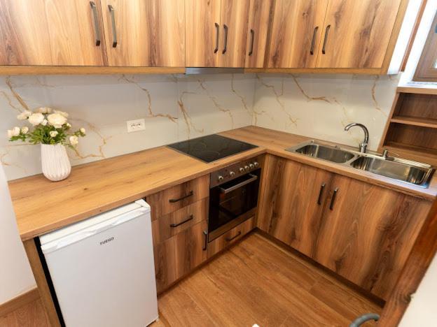 Roel Apartments Saranda Zewnętrze zdjęcie